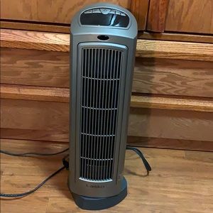 Rotating Lasko Space Heater